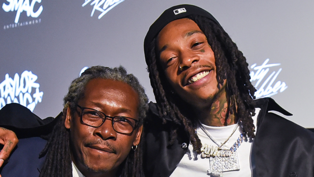 Pai de Wiz Khalifa morre aos 63 anos laurence thomaz wiz khalifa principal getty