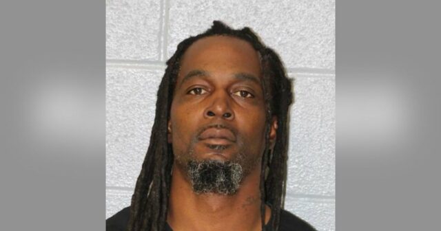 Pai enlutado é preso após atacar o acusado de matar Mãe de três filhos baleada até a morte por ‘Man She Once Loved’ após terminar relacionamento abusivo