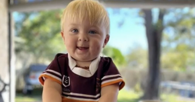 Pais acusados ​​de homicídio culposo de filho de três anos por violência doméstica
