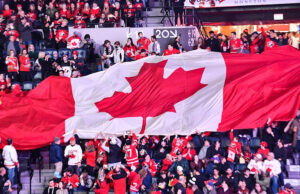 Pais enlutados exigem mudanças depois que filho de 26 anos foi sacrificado sob lei controversa Bandeira do Canadá