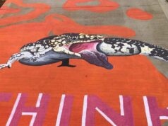 Pare, olhe, ouça, pense: a mensagem por trás de um mural comunitário Pare, olhe, ouça, pense: a mensagem por trás de um mural comunitário