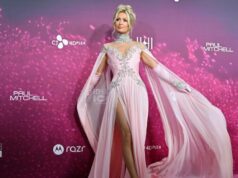 Paris Hilton usou o spray de US $ 25 que os compradores dizem ‘Lifts Thinning Hair Up’ Cabelo de Jéssica Biel