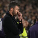 Paul Merson prevê confronto entre Man Utd e Everton enquanto a comparação entre Michael Carrick e Sir Alex Ferguson é feita