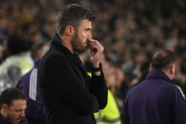 Paul Merson prevê confronto entre Man Utd e Everton enquanto Paul Merson prevê confronto entre Man Utd e Everton enquanto a comparação entre Michael Carrick e Sir Alex Ferguson é feita