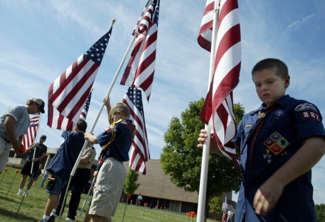 Sean Parnell anuncia sua candidatura à indicação republicana para a vaga aberta no Senado dos EUA na Pensilvânia para substituir o senador Pat Toomey, que está se aposentando no Cadence Clubhouse em McCandless, Pensilvânia, na terça-feira, 11 de maio de 2021. (Steve Mellon/Post-Gazette via AP)