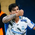 Persib tem 12 legiões estrangeiras após recrutar Sergio Castel, Bojan Hodak dispensa Adam Przybek