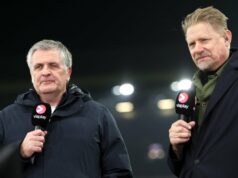 Peter Schmeichel admitiu não ter ouvido falar de uma contratação importante do Man Utd quando os Red Devils concluíram a transferência Peter Schmeichel admitiu não ter ouvido falar de uma contratação importante do Man Utd quando os Red Devils concluíram a transferência
