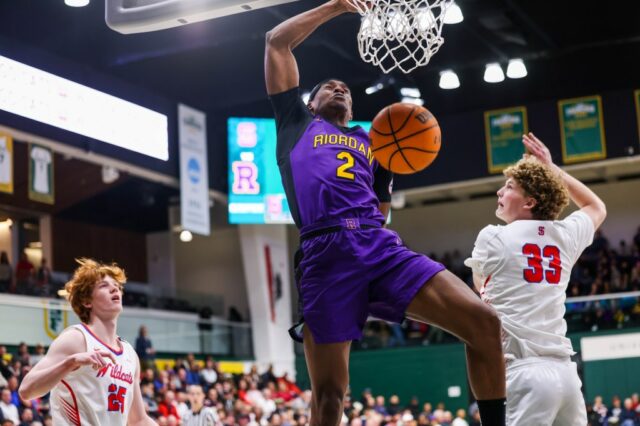 Playoffs de basquete CCS: resultados de segunda-feira, programação atualizada

