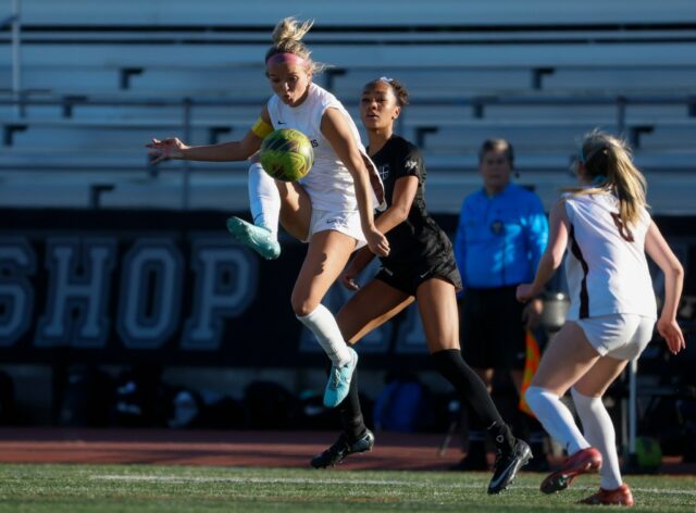 Playoffs de futebol do CCS 2026: resultados de terça-feira, próxima Playoffs de futebol do CCS 2026: resultados de terça-feira, próxima programação