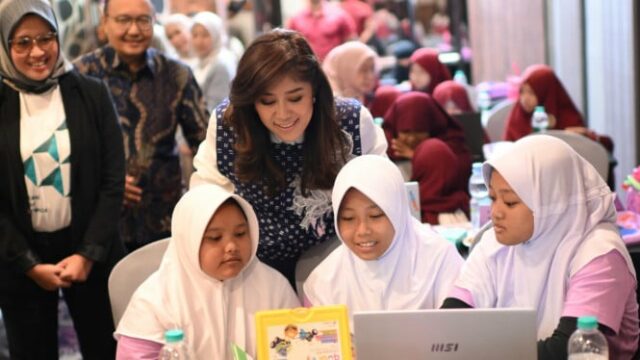 Pode garantir uma carreira, Meutya Hafid alerta as jovens para não serem pouco técnicas!
