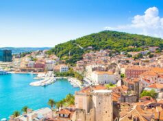 Ponto quente de férias na Croácia pode proibir a venda de álcool durante horários importantes em nova repressão A segunda maior cidade da Croácia, Split, propõe a proibição da venda de álcool entre as 20h00 e as 6h00