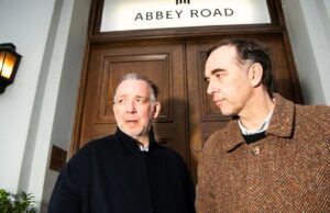 Por dentro da primeira rave de Abbey Road, apresentada por Soulwax: ‘Esperamos que não seja a última’ Por dentro da primeira rave de Abbey Road, apresentada por Soulwax: 'Esperamos que não seja a última'