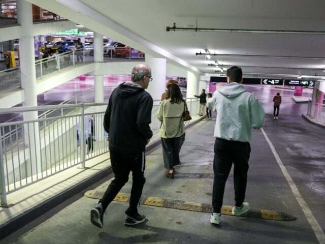 Por dentro do “normal” de Israel: triunfalismo e calma se misturam após ataque ao Irã
