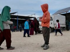 ‘Por favor, salve-nos’: crianças australianas na Síria falam 'Por favor, salve-nos': crianças australianas na Síria falam