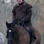 O irmão mais novo do rei deveria se mudar para uma acomodação temporária na propriedade de Sandringham na terça-feira da próxima semana (Foto: Andrew visto em público pela última vez na segunda-feira)