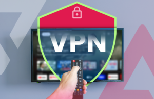 Por que você não deve usar uma VPN gratuita Um escudo VPN azul posicionado na frente do escudo VPN do Google, cercado por ícones flutuantes de uma chave, um cadeado e cifrões.