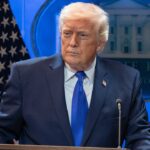 Potenciais ataques militares dos EUA ao Irão poderiam atingir indivíduos específicos e prosseguir a mudança de regime: relatório