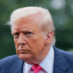 Presidente Trump ordena que agências federais parem de usar Antrópico após disputa no Pentágono