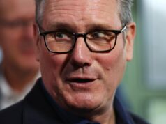 Principal assessor de Starmer pede demissão por nomear amigo de Epstein para cargo importante David Crowe