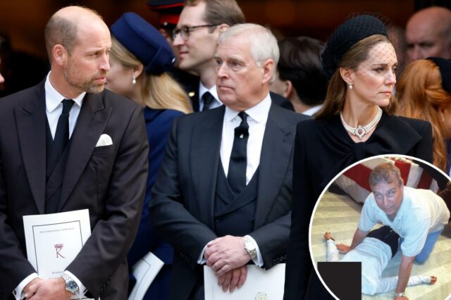 O príncipe William, o príncipe Andrew e Catherine, princesa de Gales, participam da missa de réquiem de Katharine, duquesa de Kent, na Catedral de Westminster.