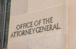 Procurador-geral anuncia acusação contra mais 30 pessoas que protestaram em uma igreja em Minnesota Yahoo news home