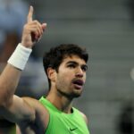 Qatar Open: Alcaraz, número 1 do mundo, vence o atual campeão Rublev e chega à final