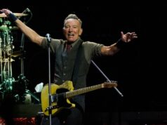 Quanto custam os ingressos para Bruce Springsteen? A faixa prometida para ‘A terra prometida’ é de US$ 87 a US$ 3.007, com variações quase linha por linha entre elas Quanto custam os ingressos para Bruce Springsteen? A faixa prometida para ‘A terra prometida’ é de US$ 87 a US$ 3.007, com variações quase linha por linha entre elas