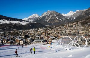 Quão tóxico é o nome ICE? Deixe as Olimpíadas mostrarem a você. Desenho animado de Clay Bennett
