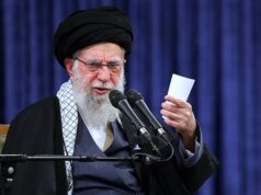 Quatro membros da família do aiatolá Ali Khamenei do Irã, incluindo seu neto, são massacrados em ataques aéreos A filha, o neto, a nora e o genro do líder supremo iraniano, aiatolá Ali Khamenei, foram mortos em ataques conjuntos dos EUA e de Israel