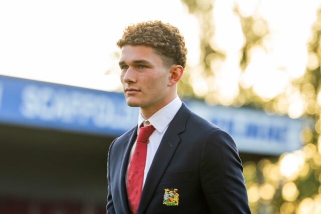 Lincoln City x Manchester United Sub-21: O Troféu Vertu