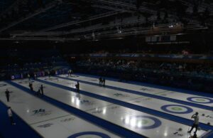Queda de energia interrompe eventos de abertura dos Jogos Olímpicos de Inverno curling olimpíadas nbc ioc 1