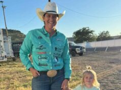 Quem é Kelsie Domer? O que saber sobre Rodeo Star após a morte da filha Quem é Kelsie Domer O que saber sobre a estrela do rodeio após a morte de suas filhas de 3 anos