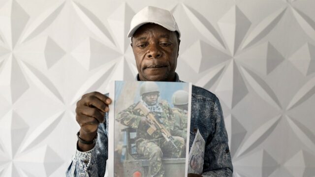 Quénia exige respostas da Rússia sobre o recrutamento de cidadãos para lutar na guerra na Ucrânia
