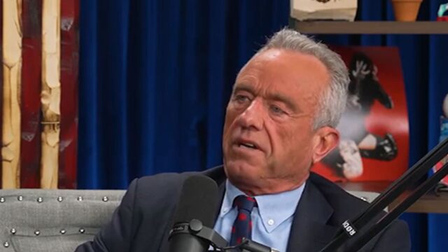 rfk-jr-cocaína-toilet-launch-kal-v2-blur