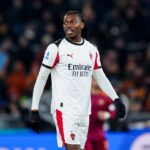 Rafael Leão compartilha celebração viral do Man Utd em meio a links de transferência