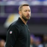 Rams substituem Mike LaFleur por ex-técnico da NFL