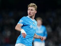 Rasmus Hojlund reclamou com a comissão técnica na temporada passada por causa do que seus companheiros de equipe do Man Utd estavam fazendo Rasmus Hojlund treinando com Scott McTominay no Napoli