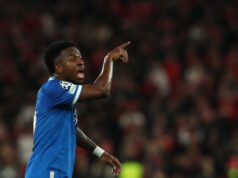 Real Madrid envia à UEFA ‘evidências disponíveis’ de alegado insulto racista contra Vinicius Junior Real Madrid envia à UEFA 'evidências disponíveis' de alegado insulto racista contra Vinicius Junior