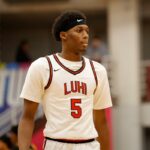 Recruta cinco estrelas do basquete de Nova York se compromete com a UNC