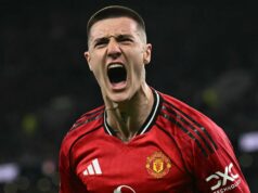 Relatório: Christopher Vivell agora tem o Man Utd liderando a corrida pelo defensor de £ 4 milhões, que é mais rápido que Benjamin Sesko Relatório: Christopher Vivell agora tem o Man Utd liderando a corrida pelo defensor de £ 4 milhões, que é mais rápido que Benjamin Sesko