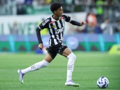 Relatório: Man Utd disse o preço pedido de £ 87 milhões pelo garoto-prodígio brasileiro que Neymar disse ter alto ‘potencial’ Relatório: Man Utd disse o preço pedido de £ 87 milhões pelo garoto-prodígio brasileiro que Neymar disse ter alto 'potencial'