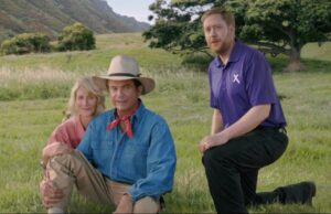 Reunião de ‘Jurassic Park’: Sam Neill, Jeff Goldblum e Laura Dern Reprise Papéis no Super Bowl Spot Jogar
