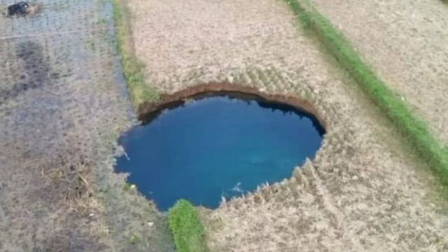 Revelado! Pesquisadores encontram indícios de um rio subterrâneo atrás do sumidouro de Situjuah, oeste de Sumatra
