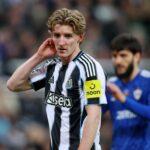 Reviravolta no contrato de Anthony Gordon surge após ser vinculado a uma transferência para o Man Utd