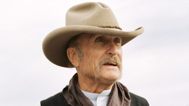 Robert Duvall foi um 'ator maravilhoso' cuja atuação 'criou todo Robert Duvall foi um 'ator maravilhoso' cuja atuação 'criou todo mundo', lembra o diretor de 'Broken Trail', Walter Hill