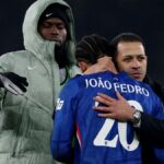 Rosenior elogia a 'extrema resistência mental' do Chelsea revitalizado