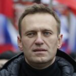 Rússia acusada de matar o líder da oposição Alexei Navalny com ‘toxina de sapo dardo’