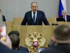 Rússia diz que respeitará os limites do tratado nuclear expirado se os EUA o fizerem Rússia diz que respeitará os limites do tratado nuclear expirado se os EUA o fizerem