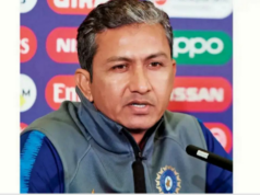 Sanjay Bangar prevê três jogadores de críquete que poderiam desempenhar papéis importantes no time da Índia Sanjay Bangar prevê três jogadores de críquete que poderiam desempenhar papéis importantes no time da Índia