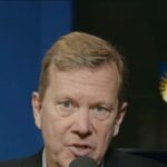 Schweizer diz que é hora de proibir a dupla cidadania: 'de vital importância'